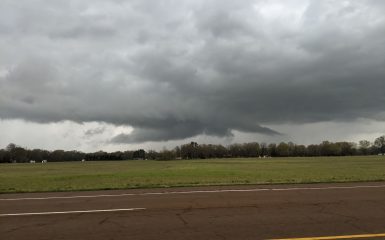 Wall Cloud on Supercell in Tennessee