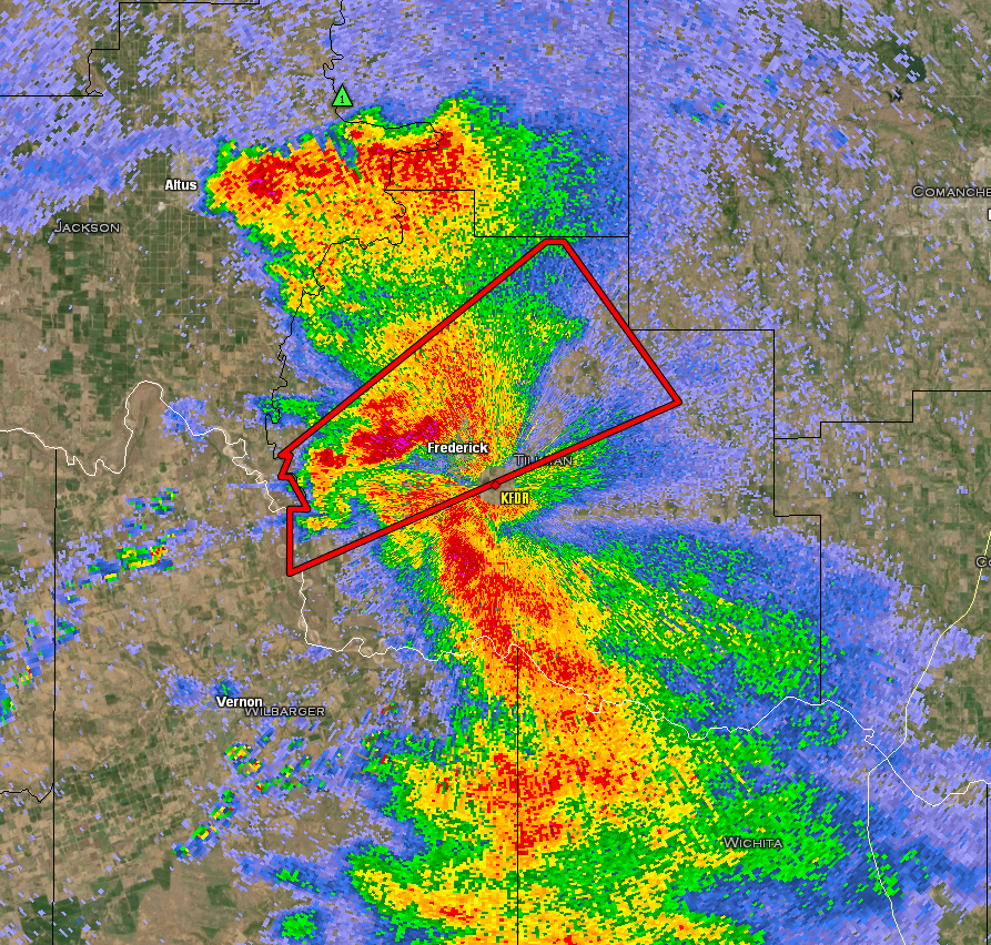 Messy Storms on KFDR - 2024-05-25 2107Z/410 PM CDT